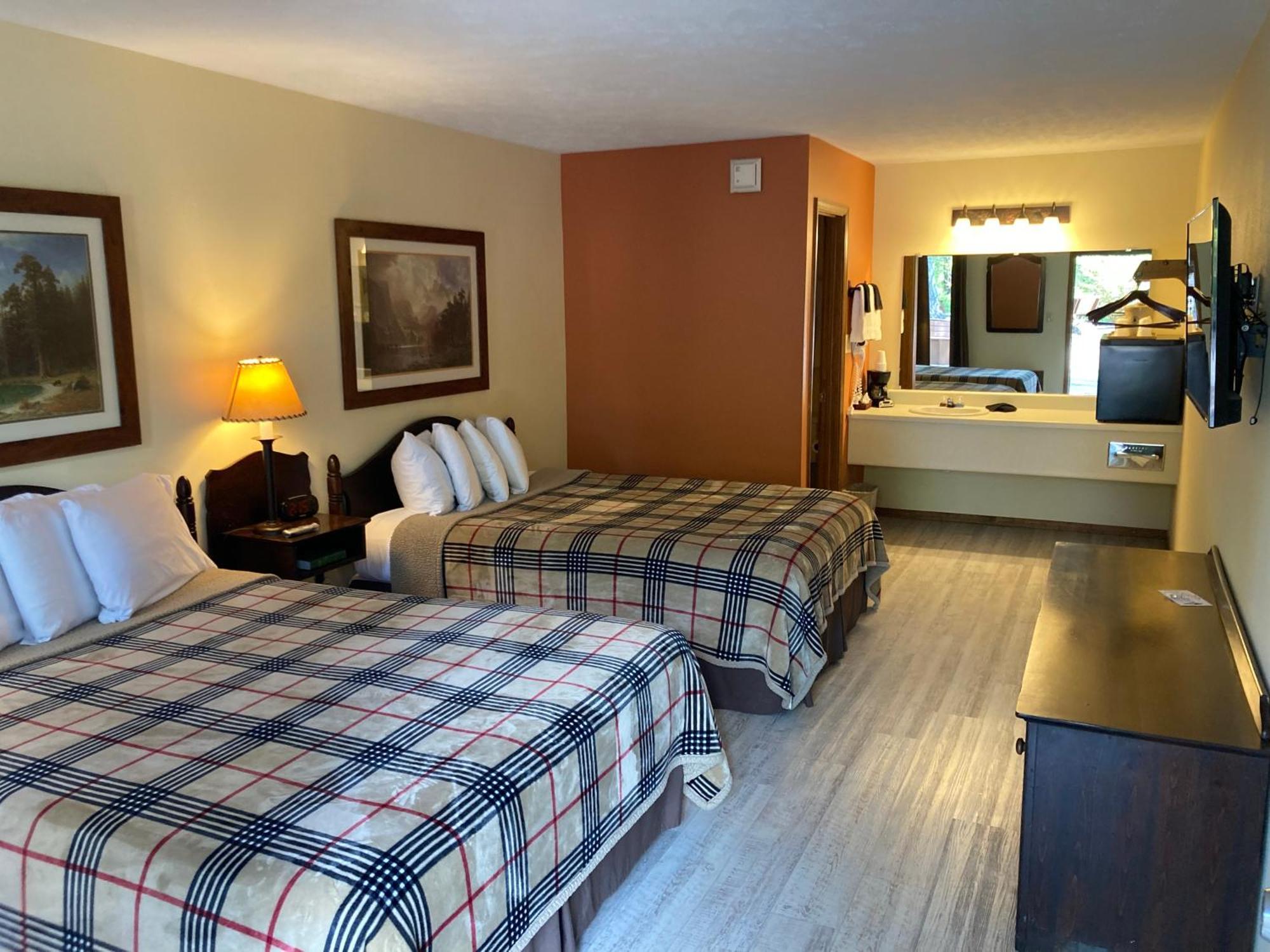 Country Mountain Inn ユリーカ・スプリングス エクステリア 写真