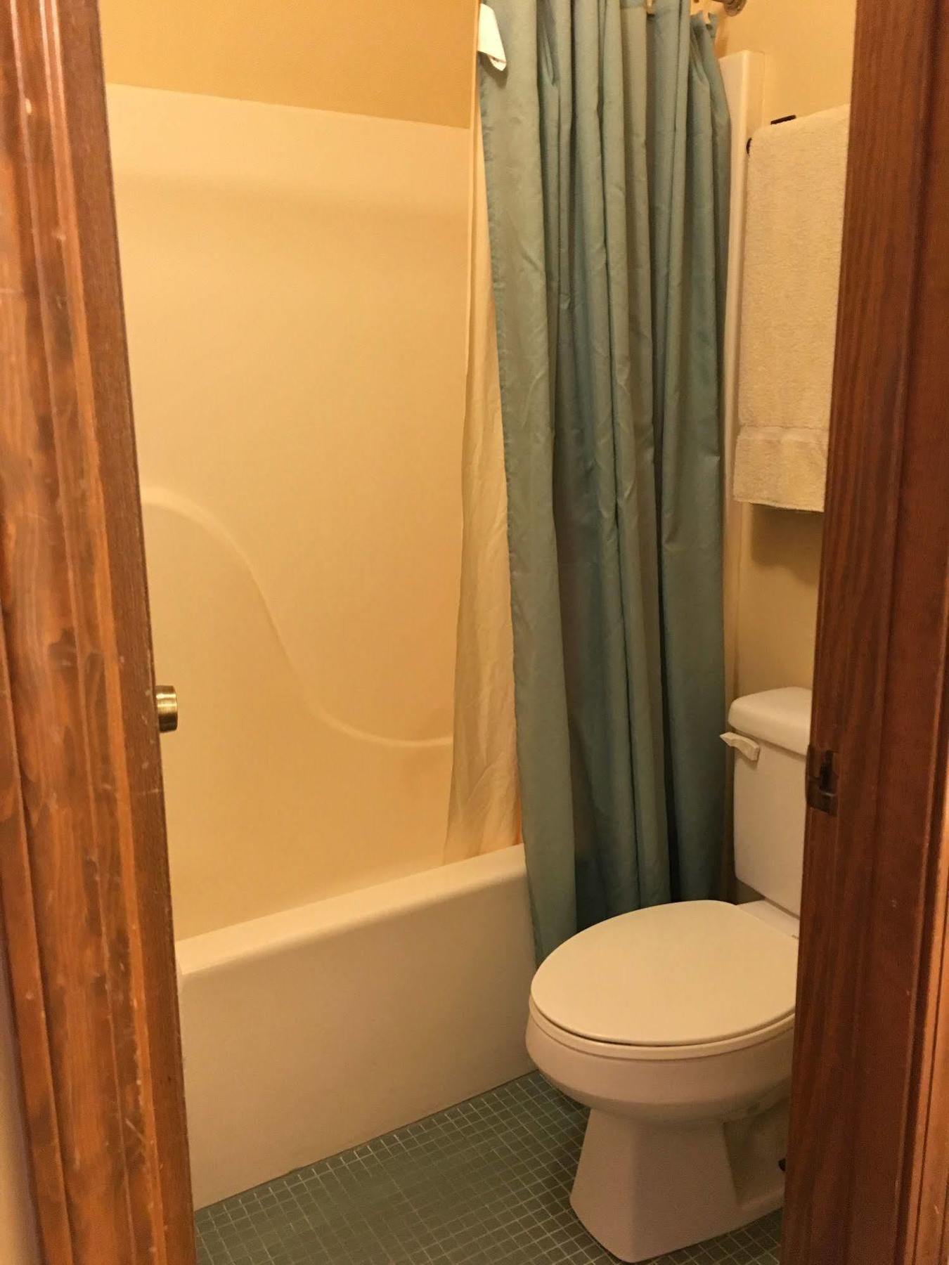 Country Mountain Inn ユリーカ・スプリングス エクステリア 写真